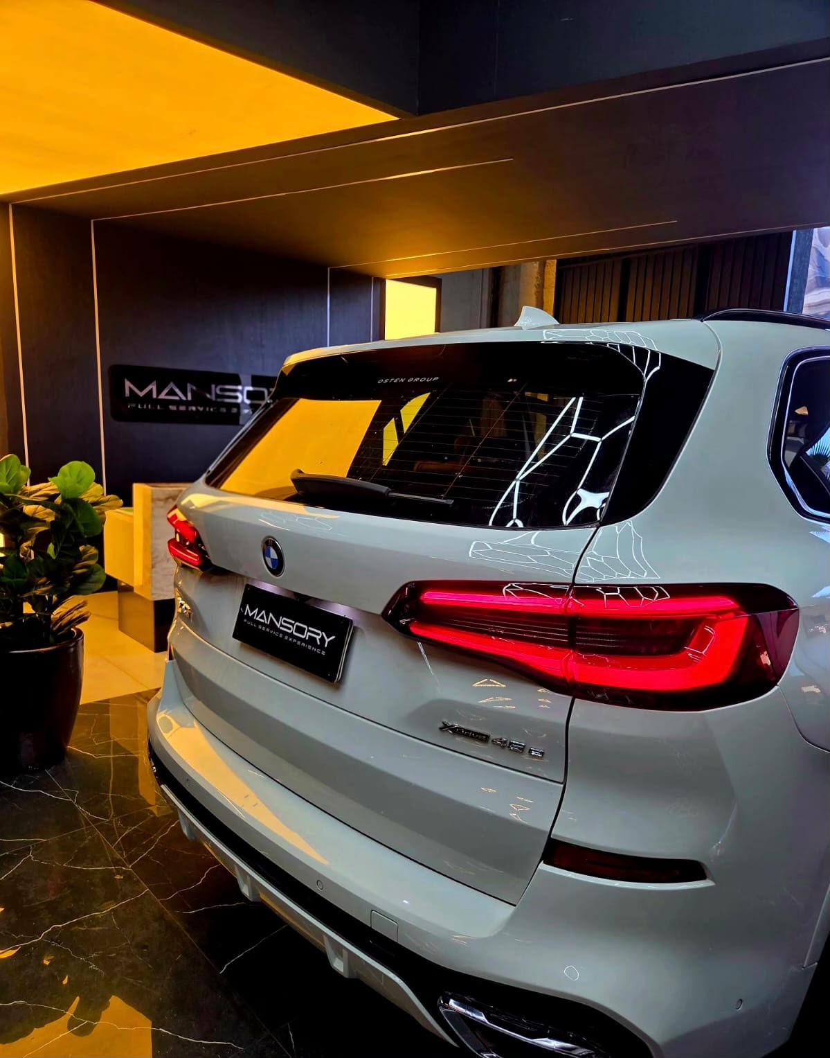 BMW X5 em atendimento